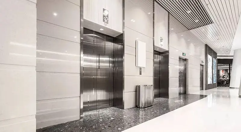 商场电梯厅门装潢效果图