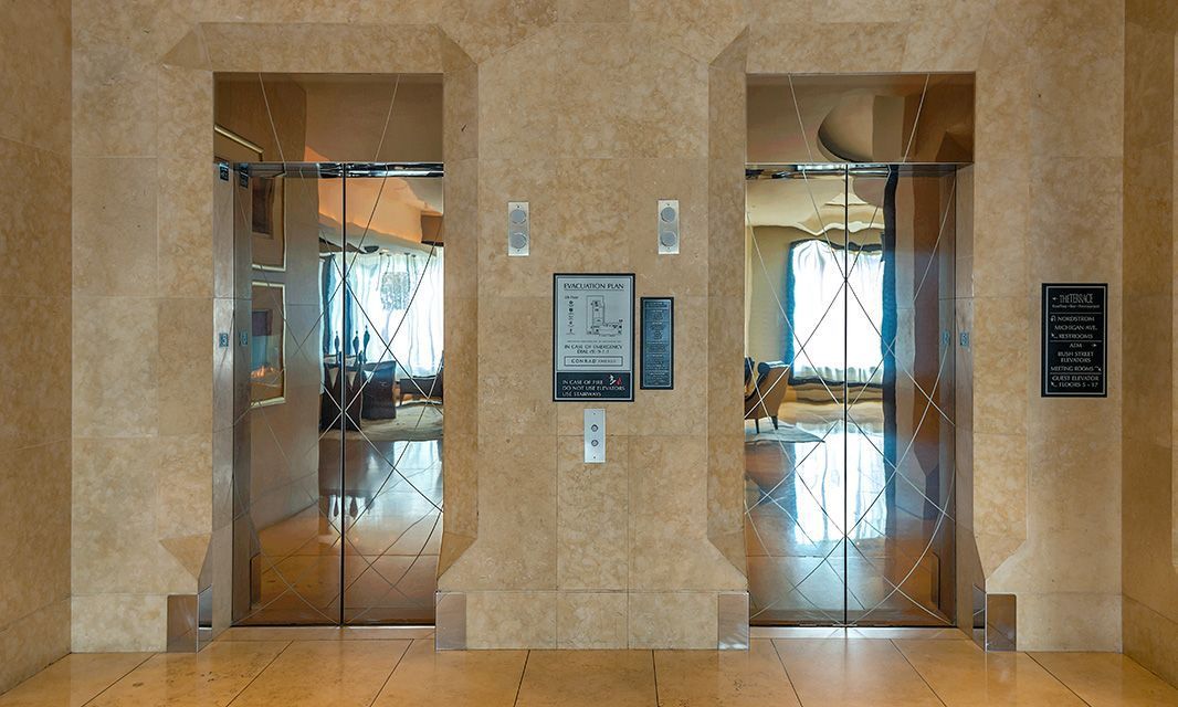 商场电梯厅门装饰效果图